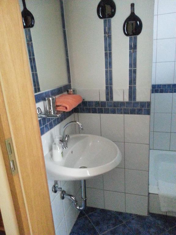 Alte Rathausschaenke - Hotel Garni Hannoversch Münden Δωμάτιο φωτογραφία